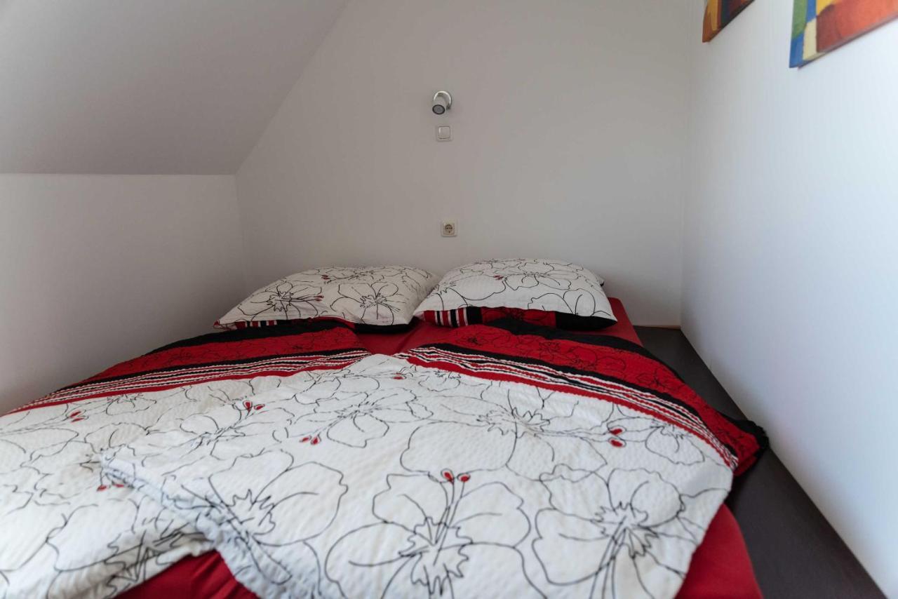 Haus Inselperle Mit Blick Auf Den Bodden Apartment Alt Reddevitz Room photo