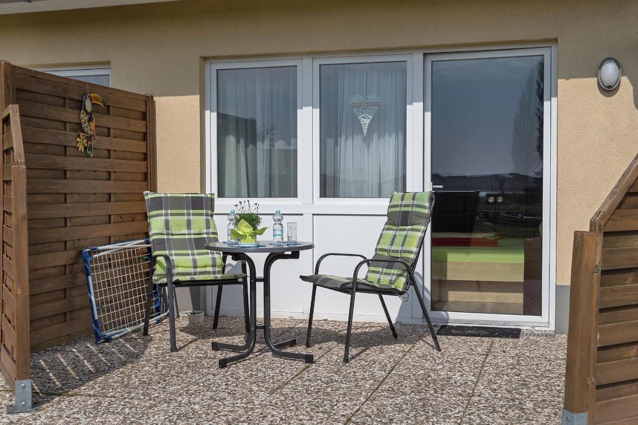 Haus Inselperle Mit Blick Auf Den Bodden Apartment Alt Reddevitz Exterior photo
